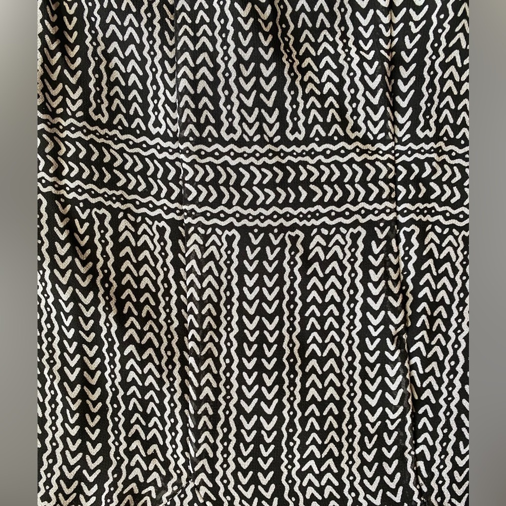 Bcbgeneration Woman’s Black/White Pattern Mini Dr… - image 5